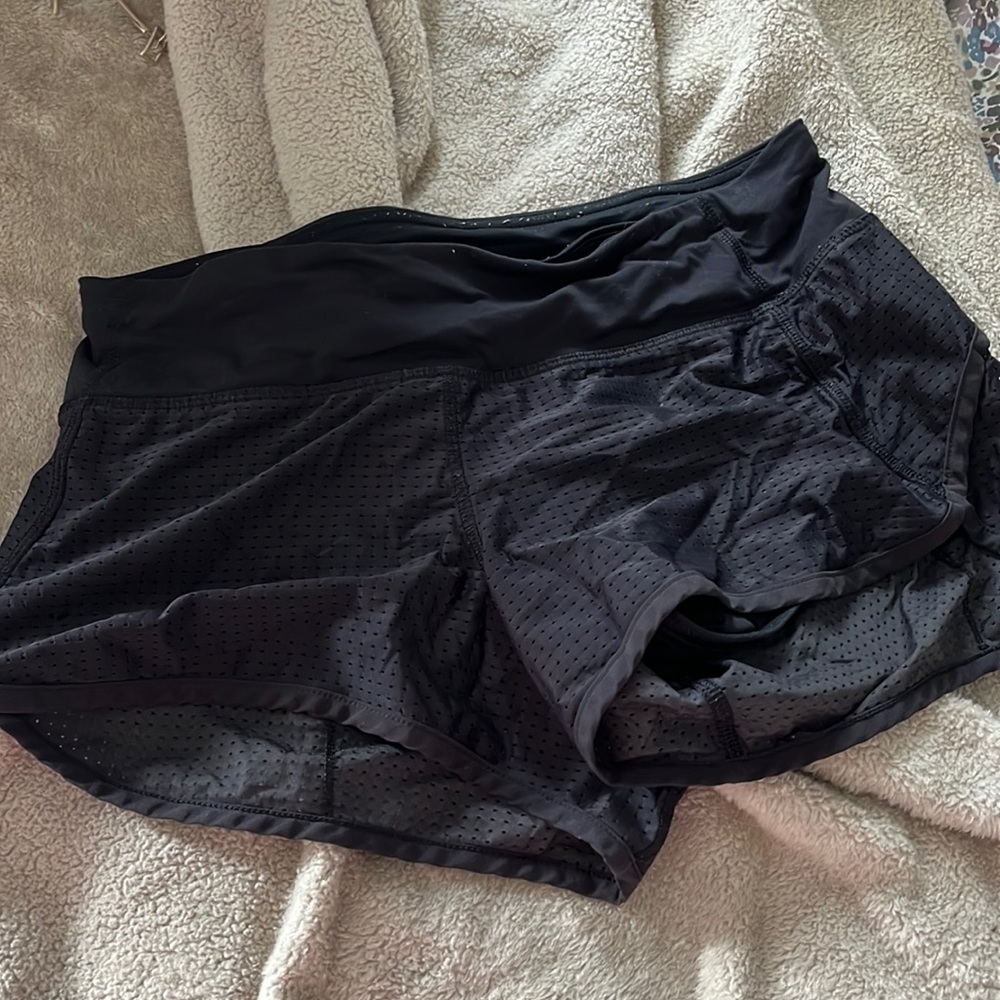 Lulu lemon shorts 4